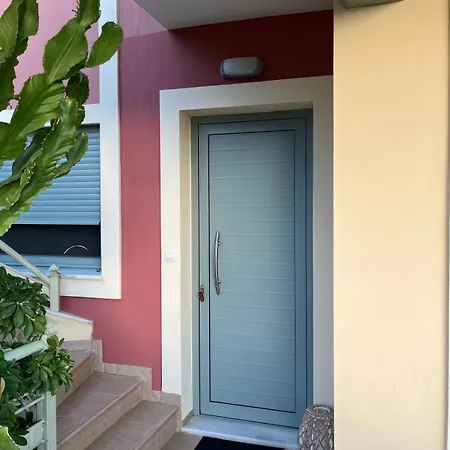 Guest house Angie's Kiveri